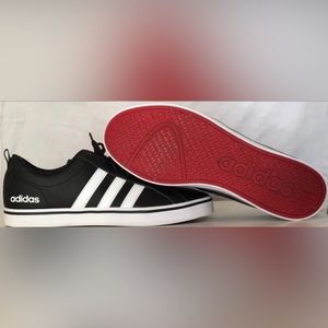 Adidas Vs Pace Trainers Men’s Black White Stripe Low Top Sneakers Red Sole Size8